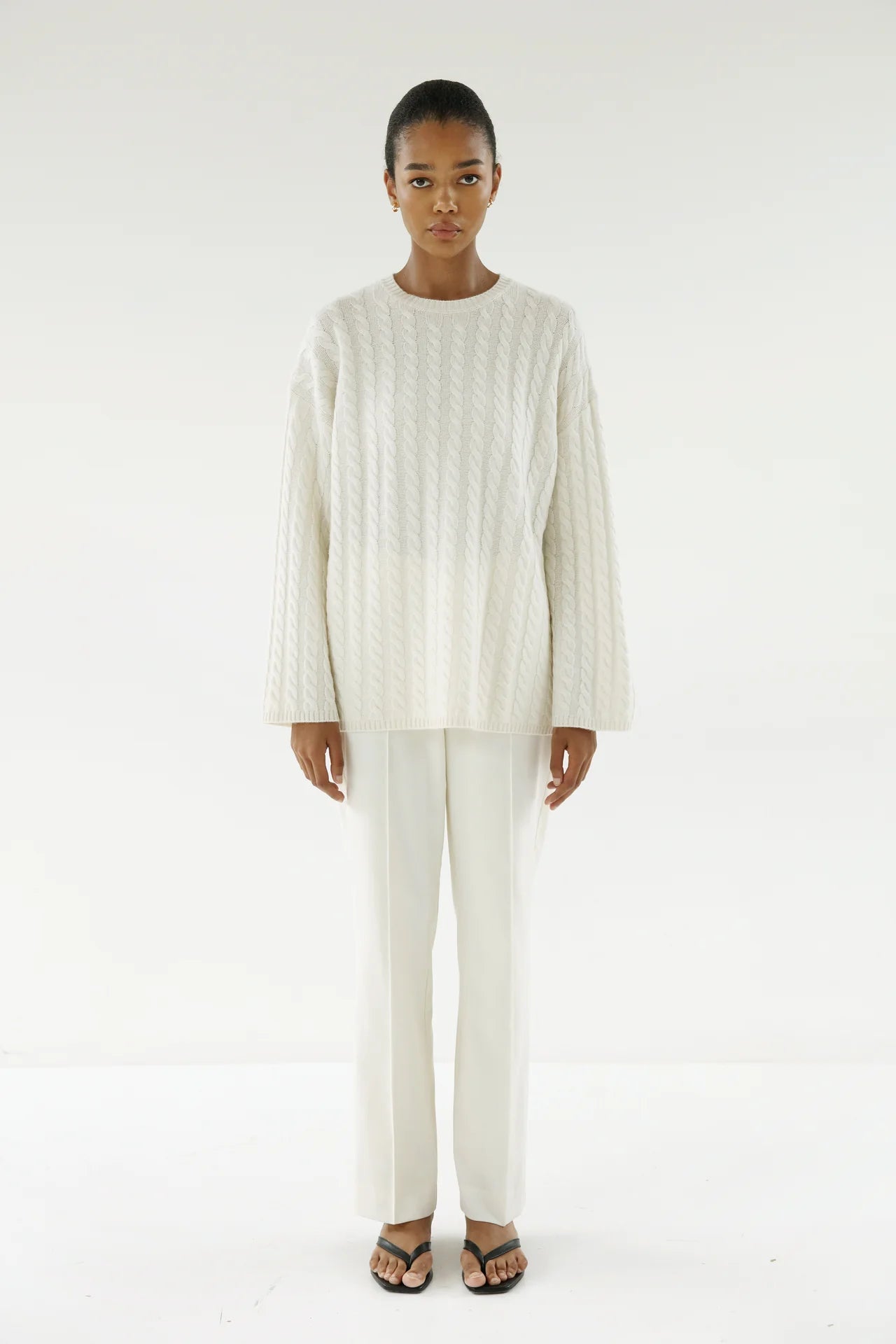 Almada Label Noa Cable Knit, cream